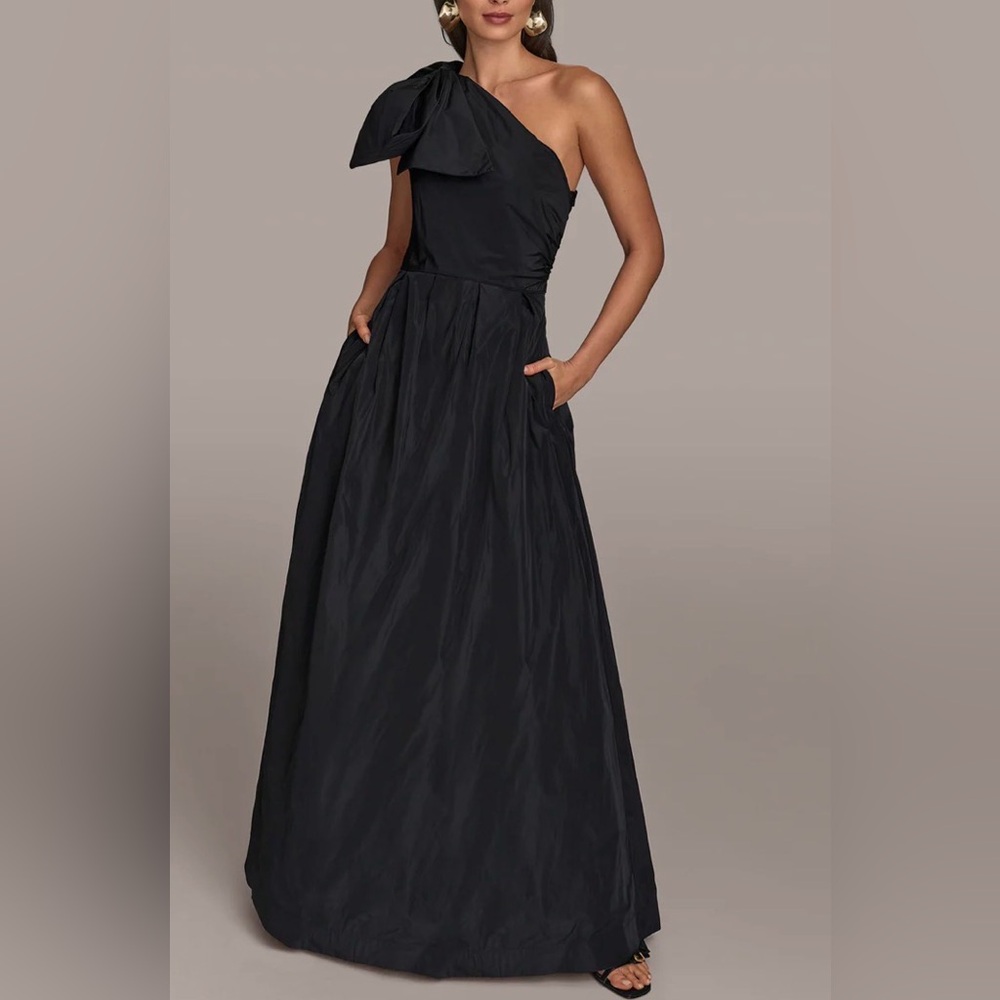 Donna Karan Black One-Shoulder Gown with Shoulder Bow